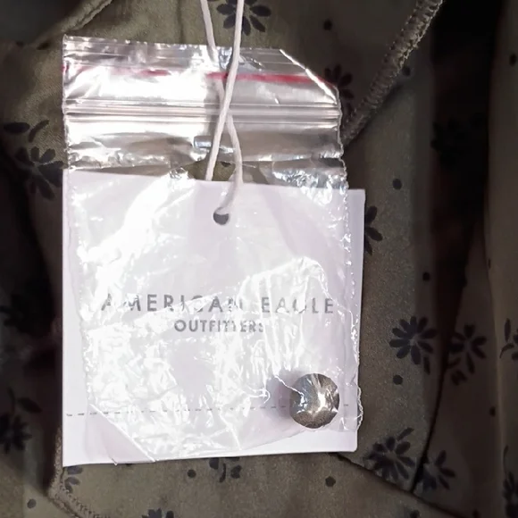 American Eagle Outfitters Olive Floral Dress - Picture 4 of 8